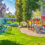 Le Parc De Paris 3*