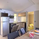 Hotell Camping Le Parc De Paris