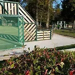 Hotel Camping Le Parc De Paris Villevaude