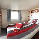 Le Parc De Paris 3* Villevaude