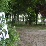 ホテル Le Parc De Paris 3*