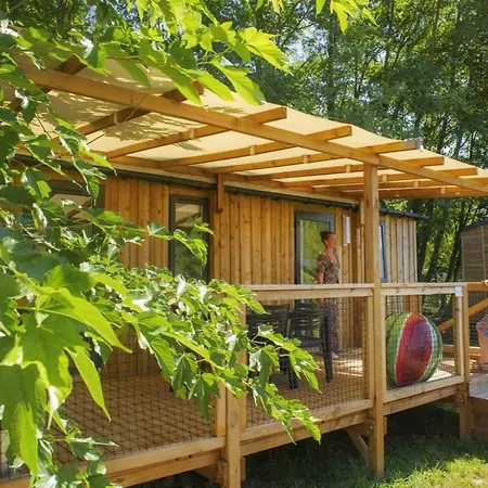 Hotel Le Parc De Paris Villevaudé