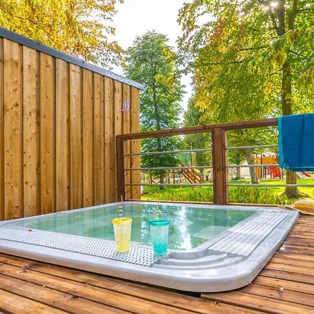 Hotel Le Parc De Paris Villevaudé
