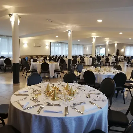 Le Parc De Paris Hotel Villevaudé