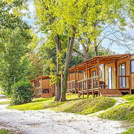 Ξενοδοχείο Le Parc De Paris 3*