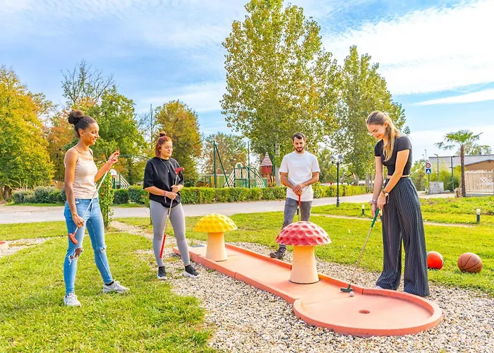 Le Parc De Paris Hotel Villevaudé