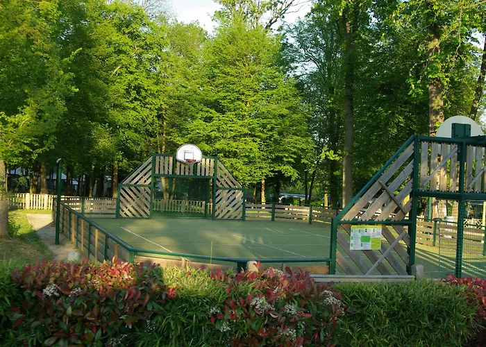Le Parc De Paris Hotel