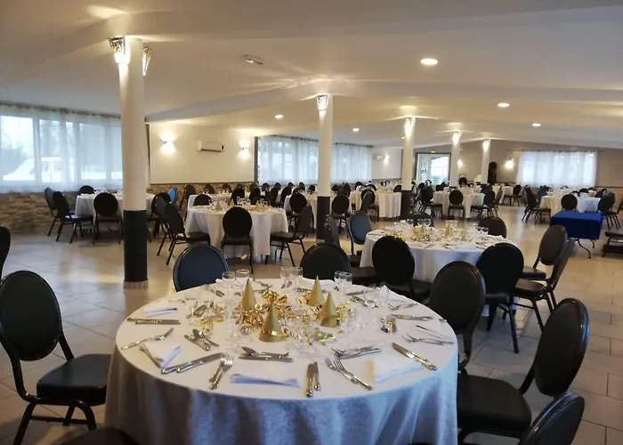 Le Parc De Paris Hotel Villevaudé