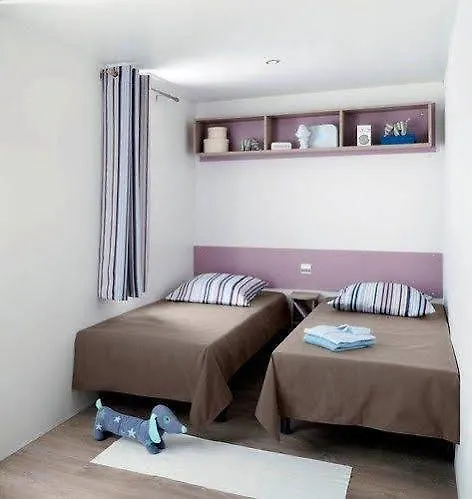 Le Parc De Paris Hotel 3*